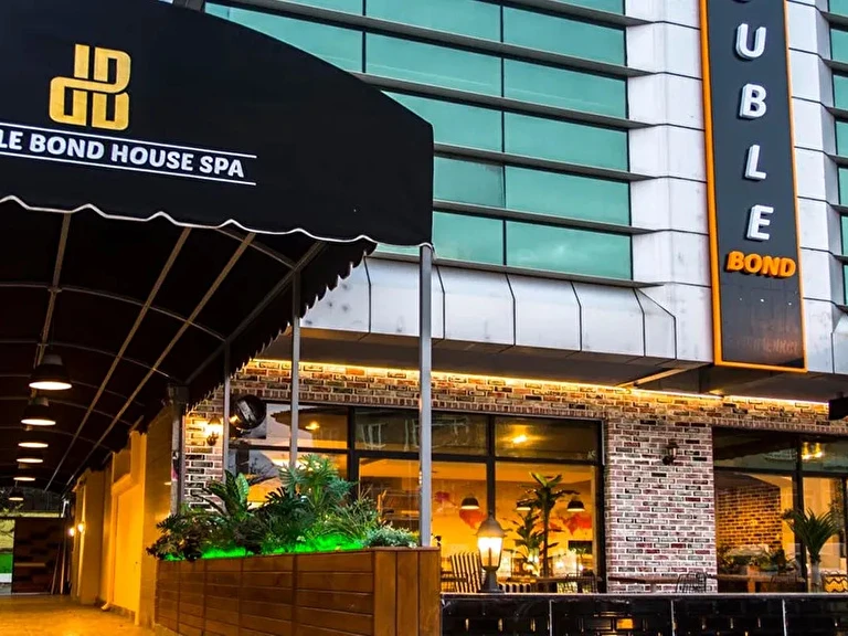 Double Bond Hotel Ankara Çankaya Yüzüncüyıl (Esat)