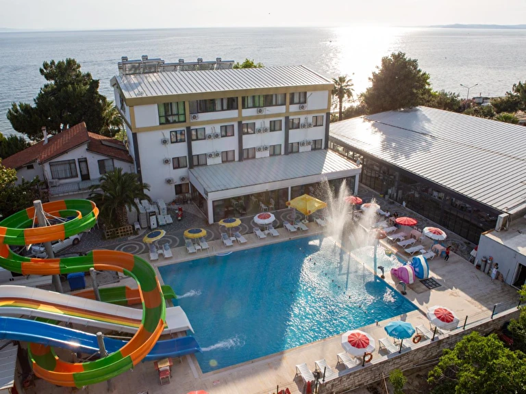 Erdek Yat Otel Balıkesir Erdek Halitpaşa Mahallesi