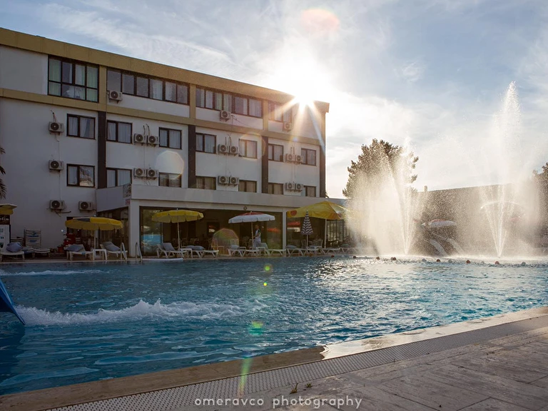 Erdek Yat Otel Balıkesir Erdek Halitpaşa Mahallesi