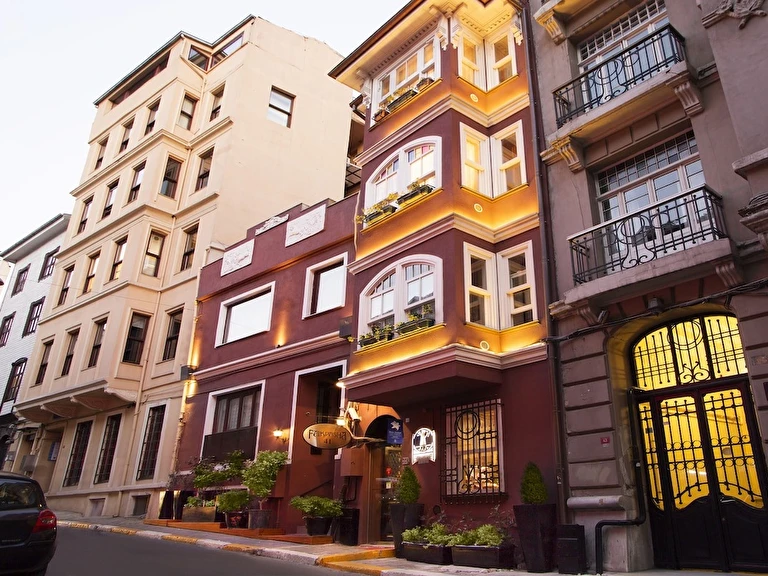 Faik Pasha Hotels İstanbul Beyoğlu Firuzağa Mahallesi