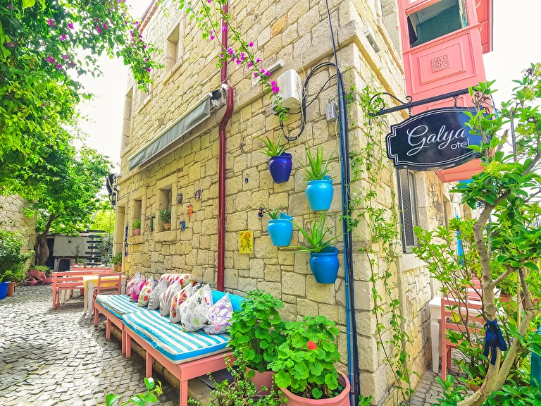 Galya Otel Alaçatı İzmir Çeşme Alaçatı