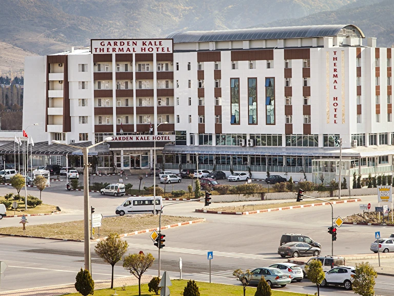 Garden Kale Termal Otel Afyon Afyon Merkez Erkmen Kasabası