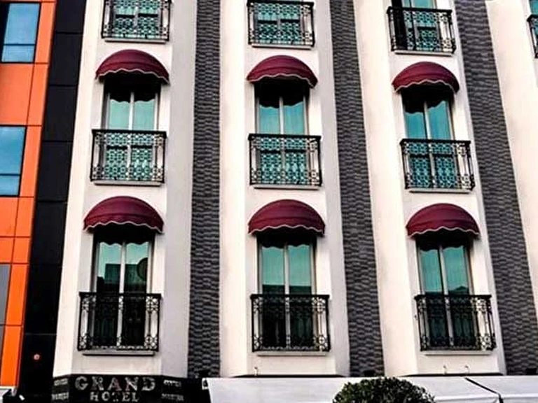 Grand Center Hotel Girne