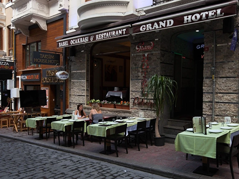 Grand Hotel Palmiye İstanbul Beyoğlu Şehit Muhtar