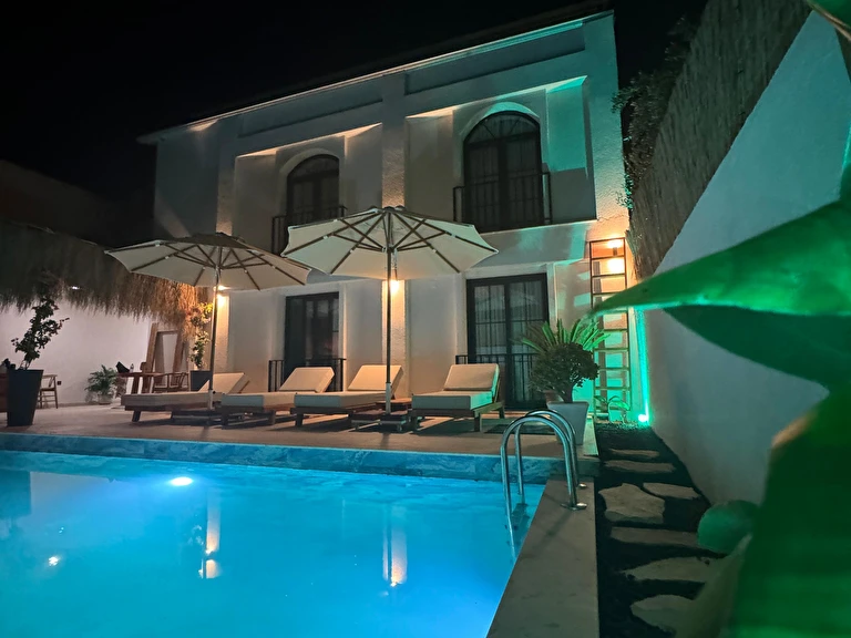 Güzergah Urla İzmir Urla Yaka Mahallesi