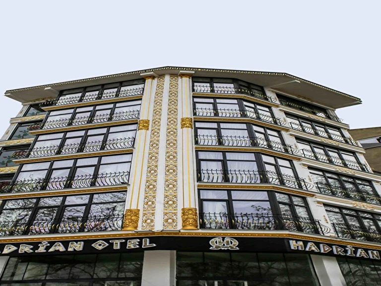 Hadrian Otel Erdek Balıkesir Erdek