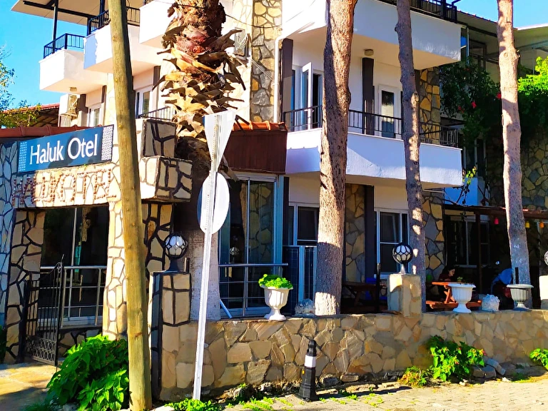 Haluk Otel Muğla Milas Ören mah.