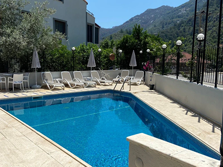 Hanlı Apart Otel Muğla Marmaris Turunç