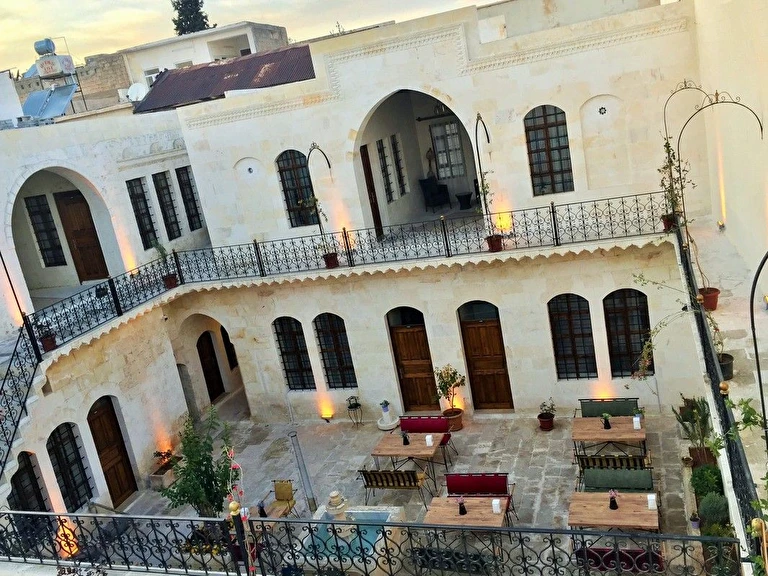 Hasbahan Konukevi Şanlıurfa Haliliye Camikebir