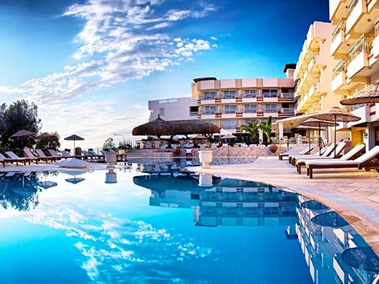 Hotel Carina Aydın Kuşadası Yılancı Burnu