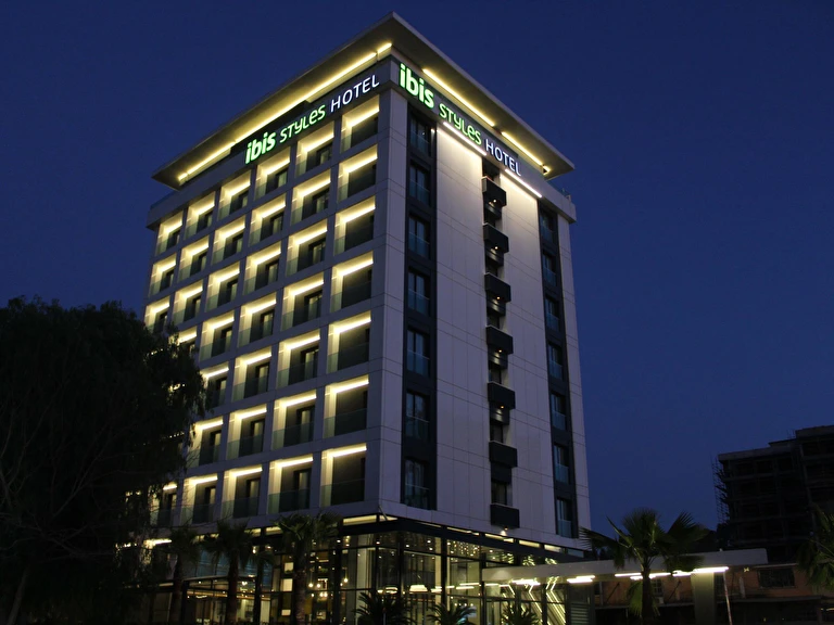 İbis Styles Hotel Bornova İzmir Bornova Ankara Asfaltı