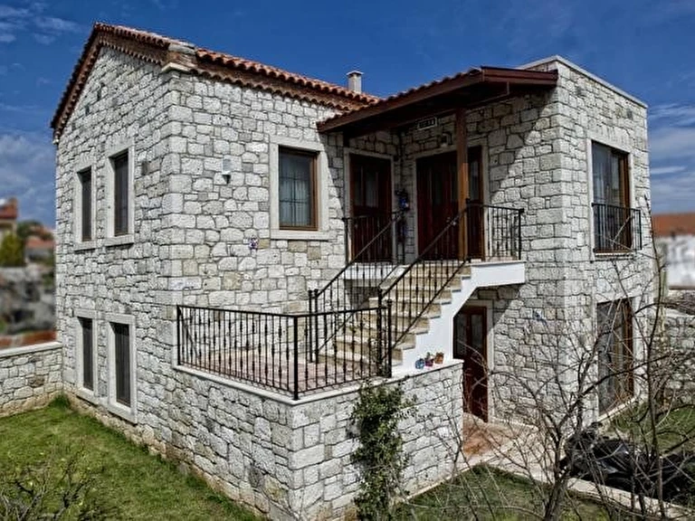 İnce Kara Apart Otel İzmir Çeşme Alaçatı