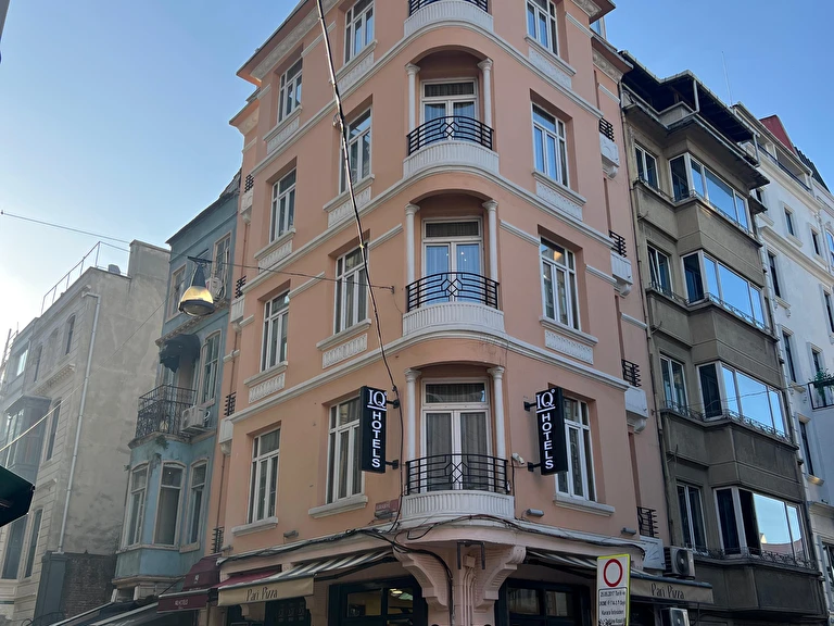 IQ Hotel İstanbul Beyoğlu
