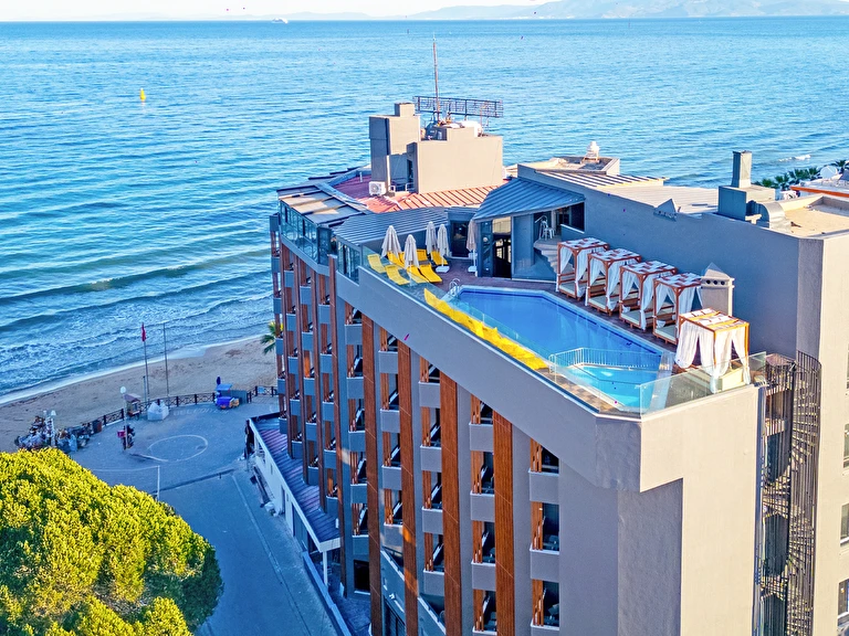 Jura Hotels Ada Beach Kuşadası Aydın Kuşadası Kadınlar Denizi