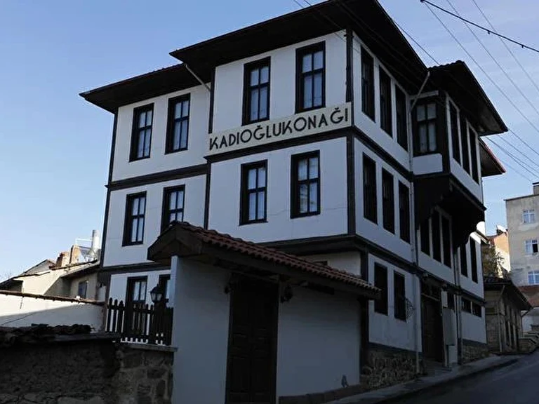 Kadıoğlu Konak Kastamonu Kastamonu Kastamonu Merkez Cebrail Mahallesi