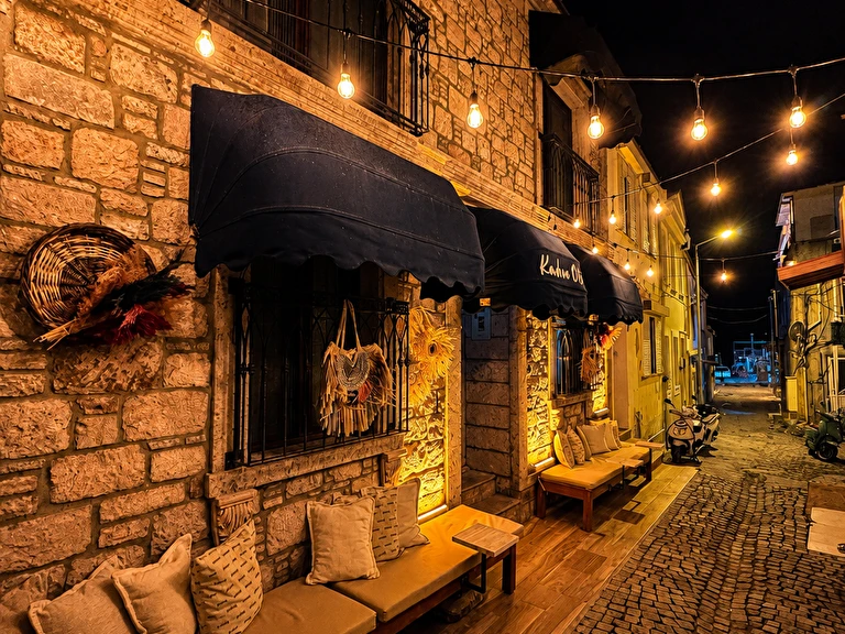 Kadra Pansiyon Balıkesir Ayvalık Cunda Adası