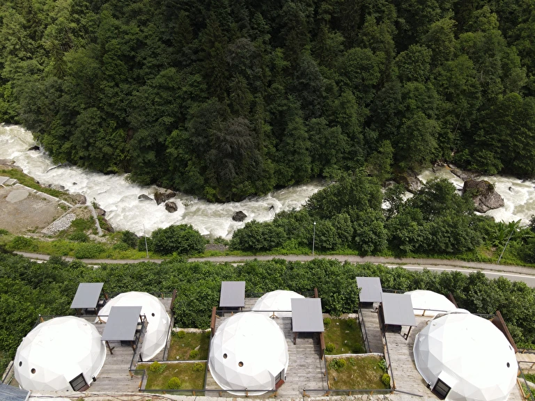 Kaledome Orman Evleri Rize Çamlıhemşin Merkez Mah