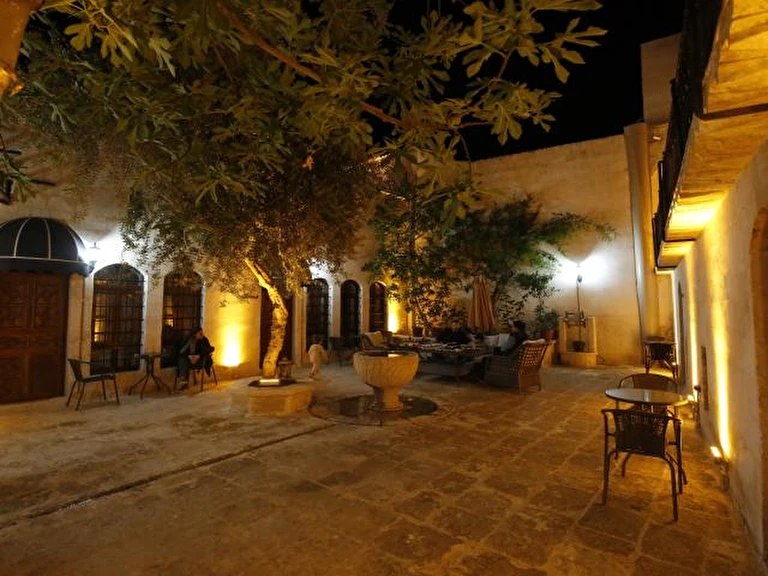 Kaliruha Otel Şanlıurfa Eyyübiye Sarayönü Caddesi