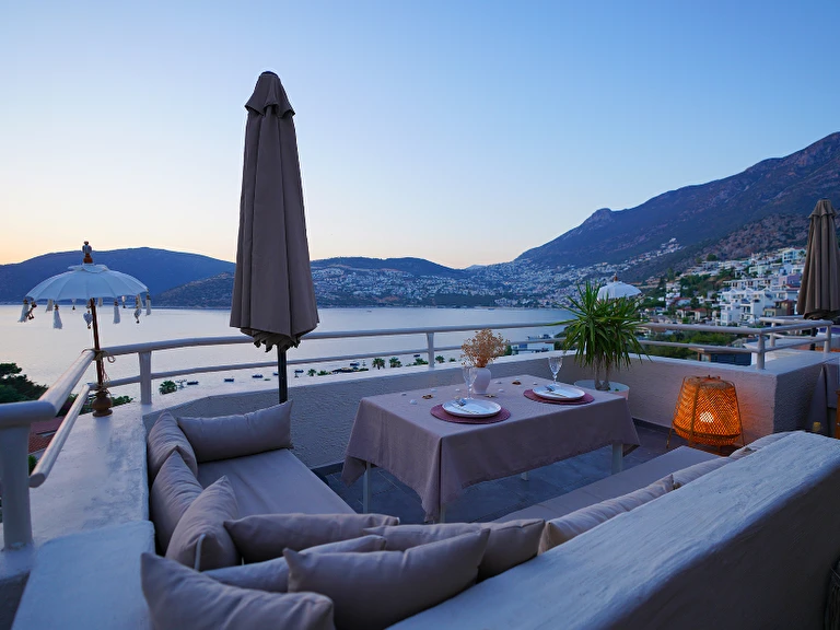 Kalkan Ayapa Otel Antalya Kalkan Kışla