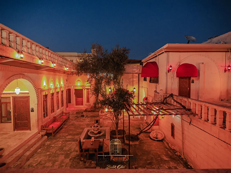 Kasrı Hayat Otel Şanlıurfa Eyyübiye Bıçakçı