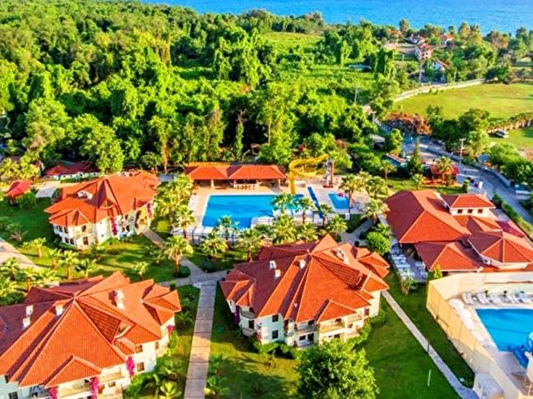 Katrancı Park Hotel Muğla Fethiye Zeytin Bahçe