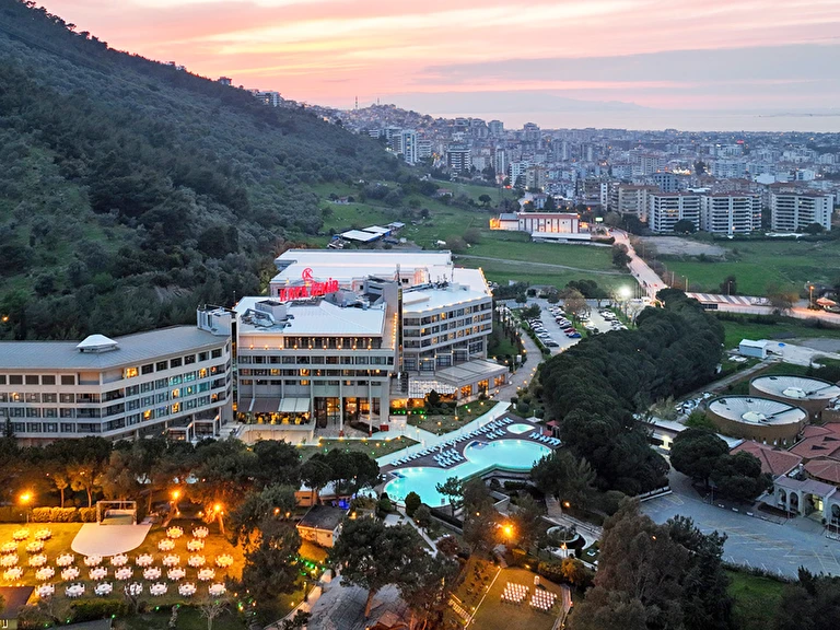 Kaya İzmir Thermal & Convention İzmir Narlıdere Ilıca Mahallesi