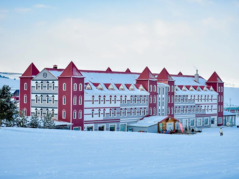 Kayı Snow Otel Kars Sarıkamış Bayraktepe