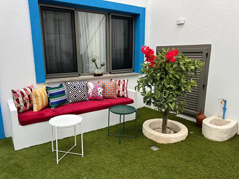 Ke Urla İzmir Urla Hacı İsa Mahallesi