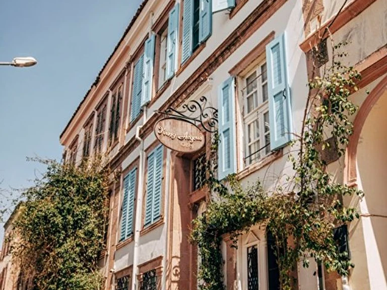 King Aegeus Balıkesir Ayvalık Cunda Adası