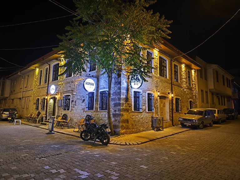 Konak Esila Pansiyon Uşak Uşak Merkez Fevzi Çakmak Mah.