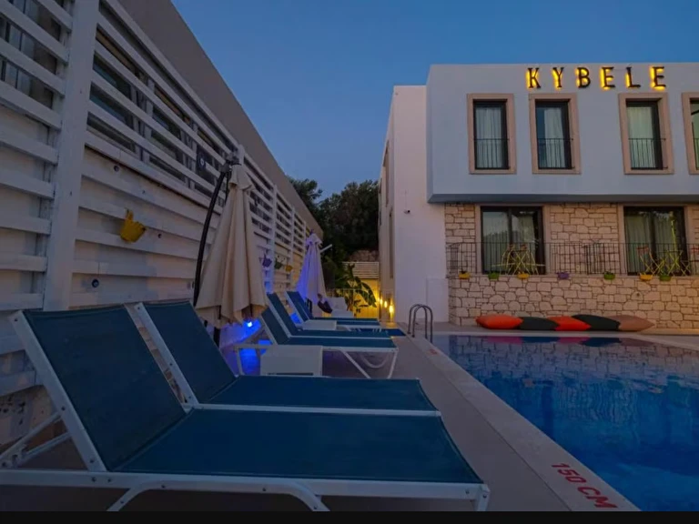 Kybele Alaçatı İzmir Çeşme Alaçatı