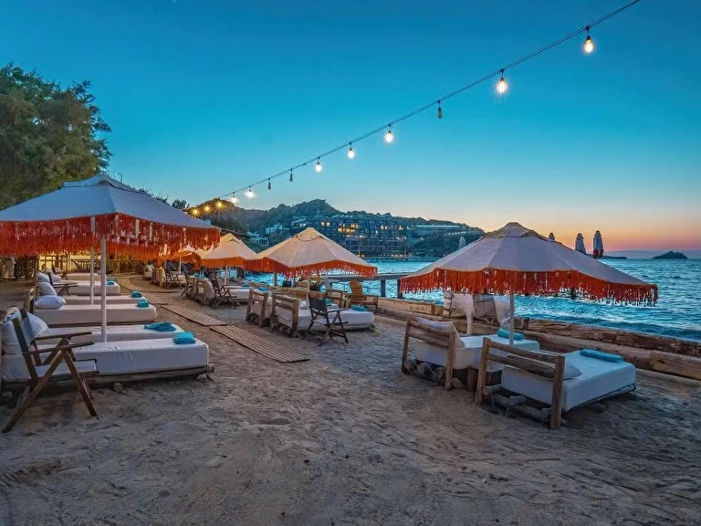 La Local Beach & Hotel Yalıkavak Muğla Bodrum Yalıkavak