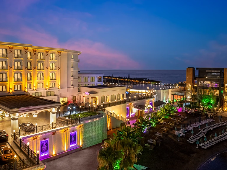 Les Ambassadeurs Hotel & Casino Girne