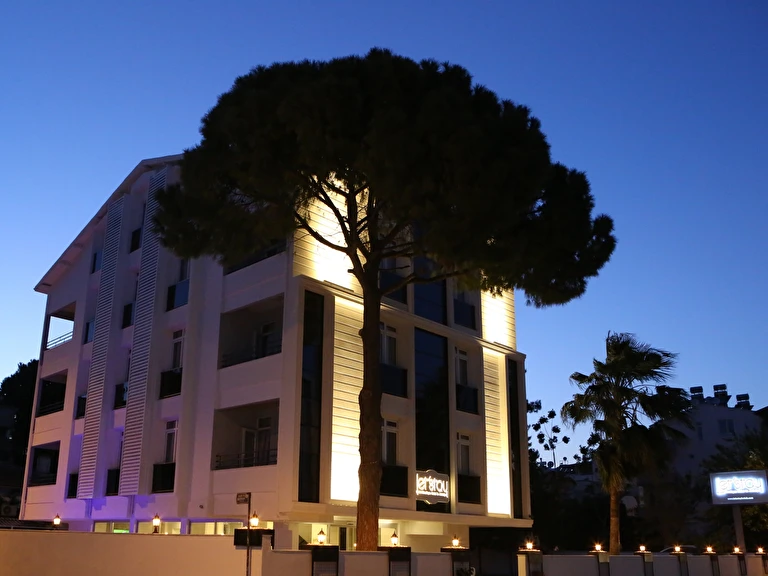Let\'stay Hotel (Yetişkin Oteli) Antalya Antalya Merkez Lara-Kundu