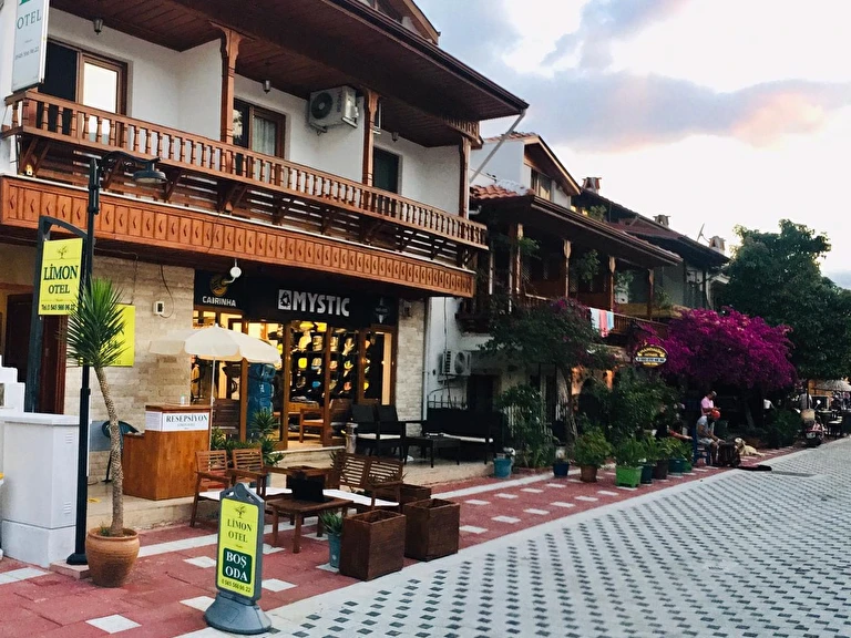 Limon Pansiyon 2 Muğla Ula Akyaka