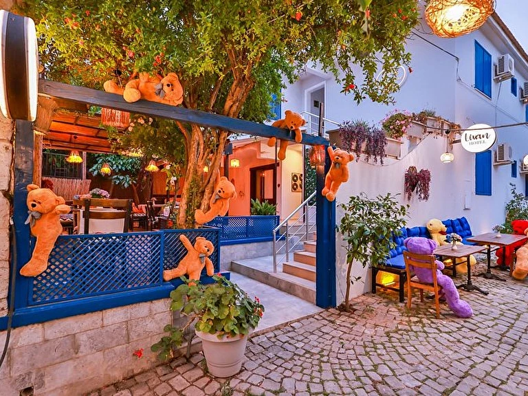 Livan Hotel Deluxe Alaçatı İzmir Çeşme Alaçatı