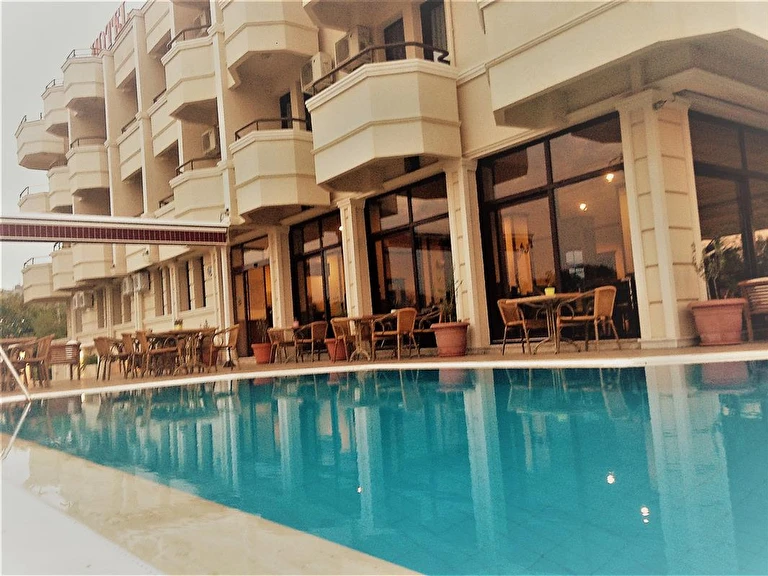 Lord Hotel Çeşme İzmir Çeşme Ilıca