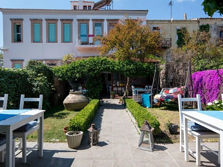 Lunarya Guest House Balıkesir Ayvalık Cunda Adası