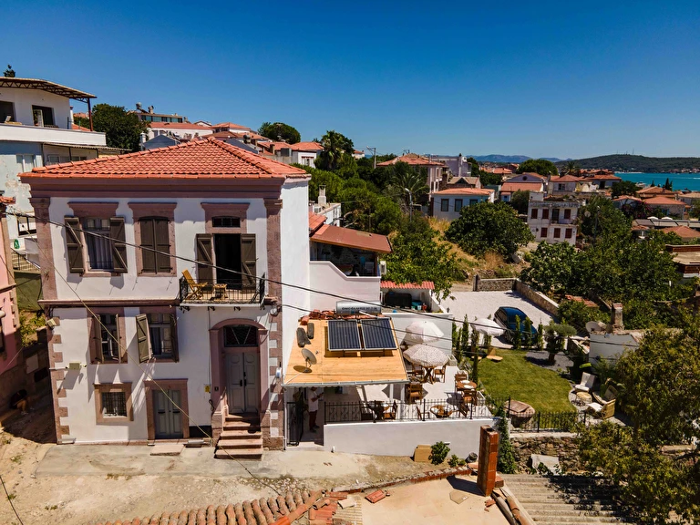 Maja Cunda Otel Balıkesir Ayvalık Cunda Adası