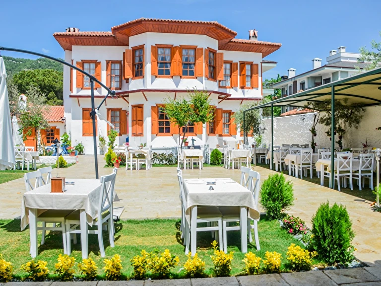 Meltem Hanım Konağı Muğla Ula Alparslan