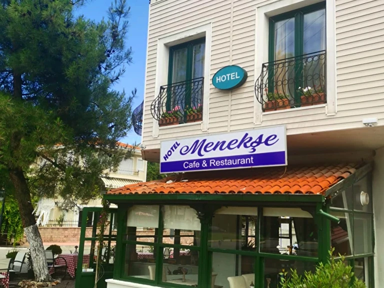 Menekşe Otel Balıkesir Ayvalık Çamlık