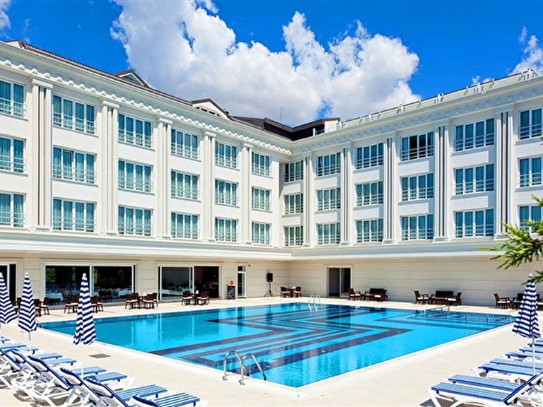 Mercia Hotels & Resort İstanbul Büyükçekmece Kumburgaz