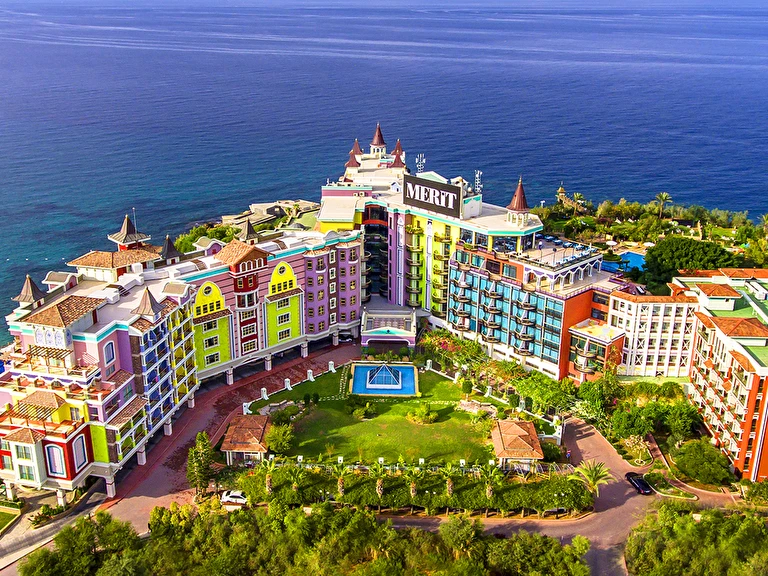 Merit Crystal Cove Hotel & Casino & Spa Girne