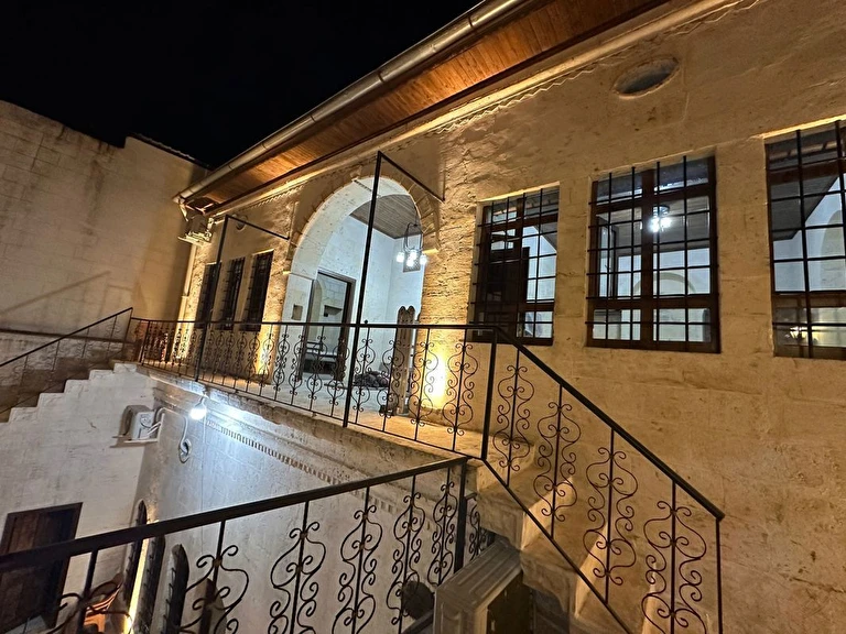Mezopotamya Rüya Konak Şanlıurfa Eyyübiye Camikebir