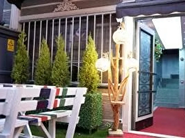 Middle Village İstanbul Beşiktaş