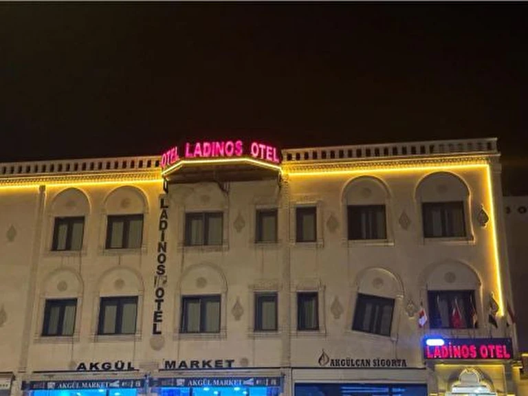 Midyat Ladinos Otel Mardin Midyat Atatürk Bulvarı