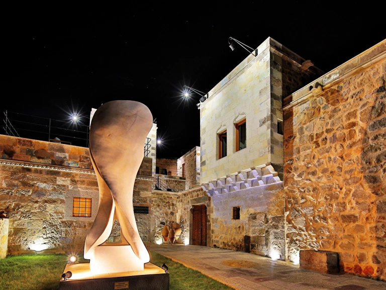 Millstone Cave Suites Hotel Nevşehir Kapadokya Uçhisar