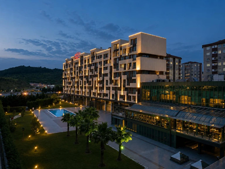 Miracle İstanbul Asia Airport Hotel & Spa İstanbul Pendik Harmandere Mah.