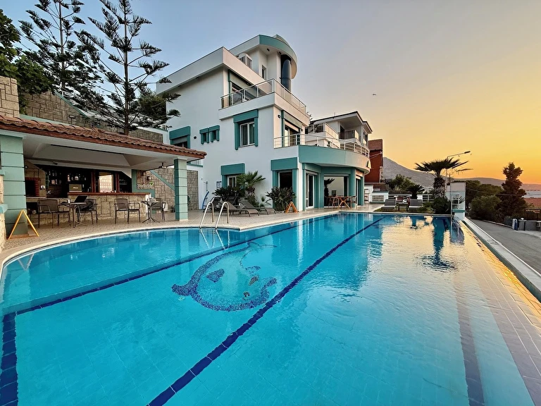 Miromara Karaburun İzmir Karaburun İskele Mahallesi