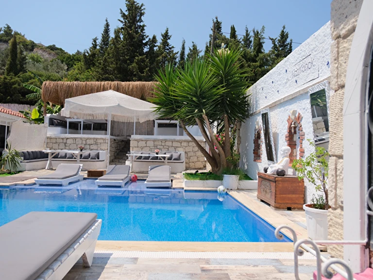 Naz Konak Alaçatı İzmir Çeşme Alaçatı